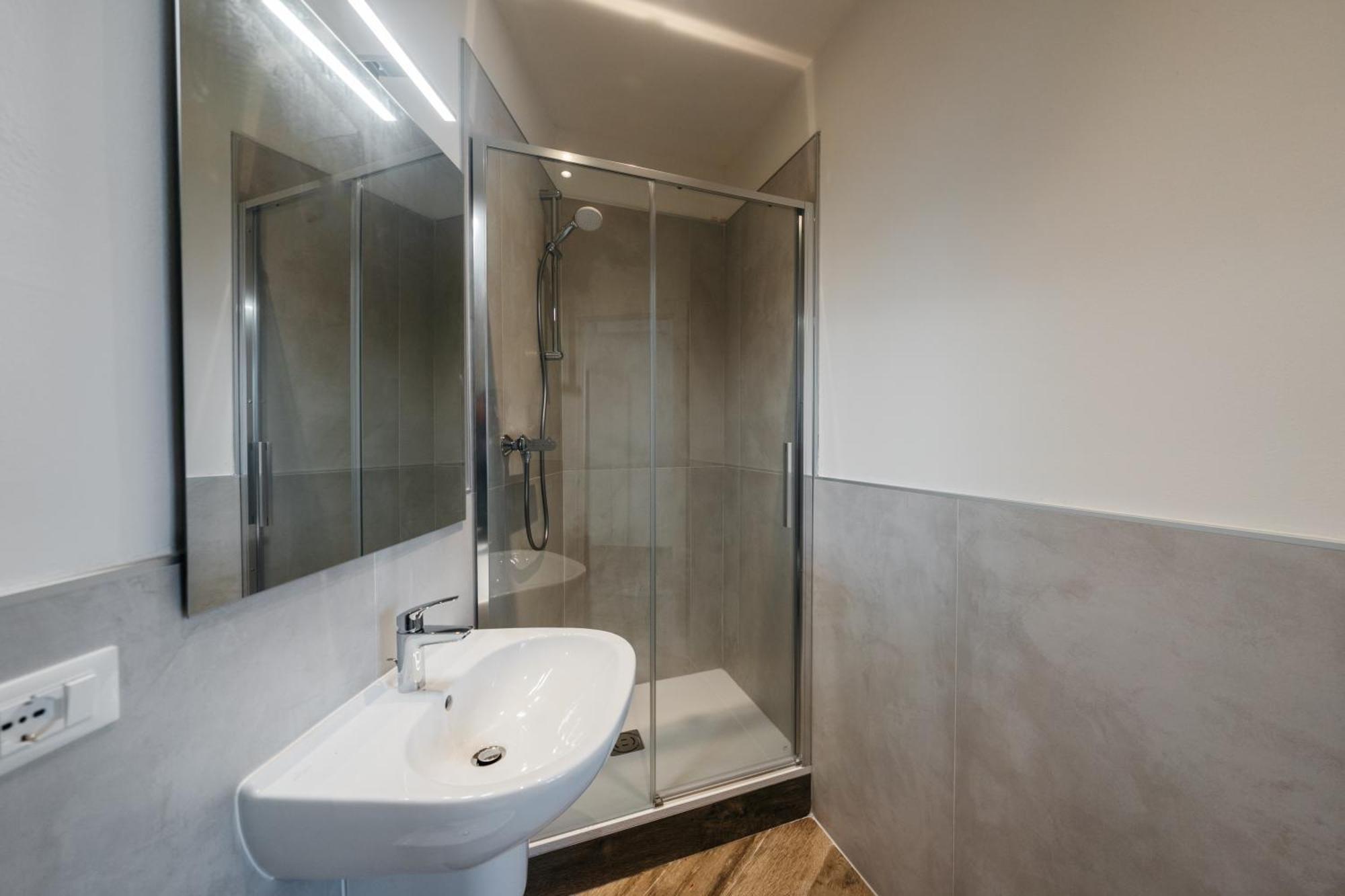 Porta Nuova Suites ヴェローナ エクステリア 写真